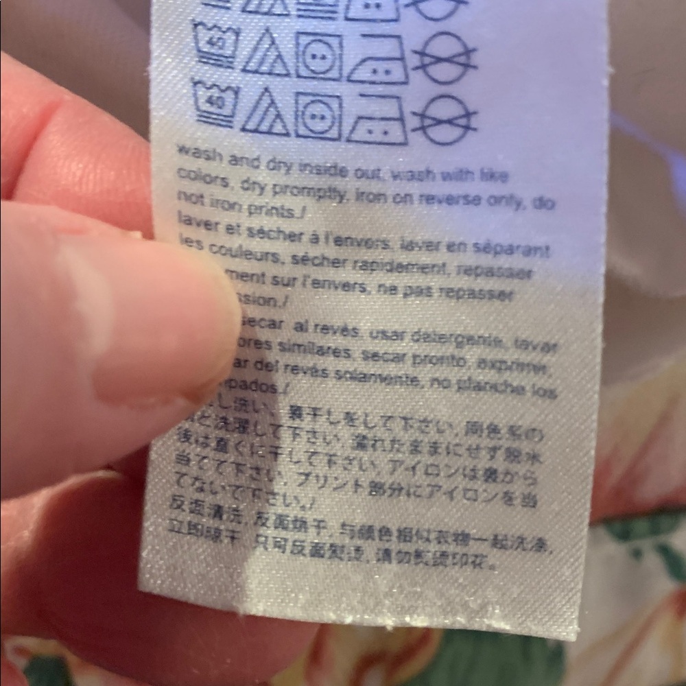 Tommy Hilfiger White Short Sleeve Tee with Red Logo and Black Stripes - Picture 10 of 13